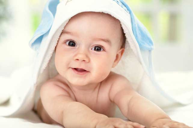 Kapan Waktu yang Tepat Mengajak Si Kecil ke Baby Spa? 