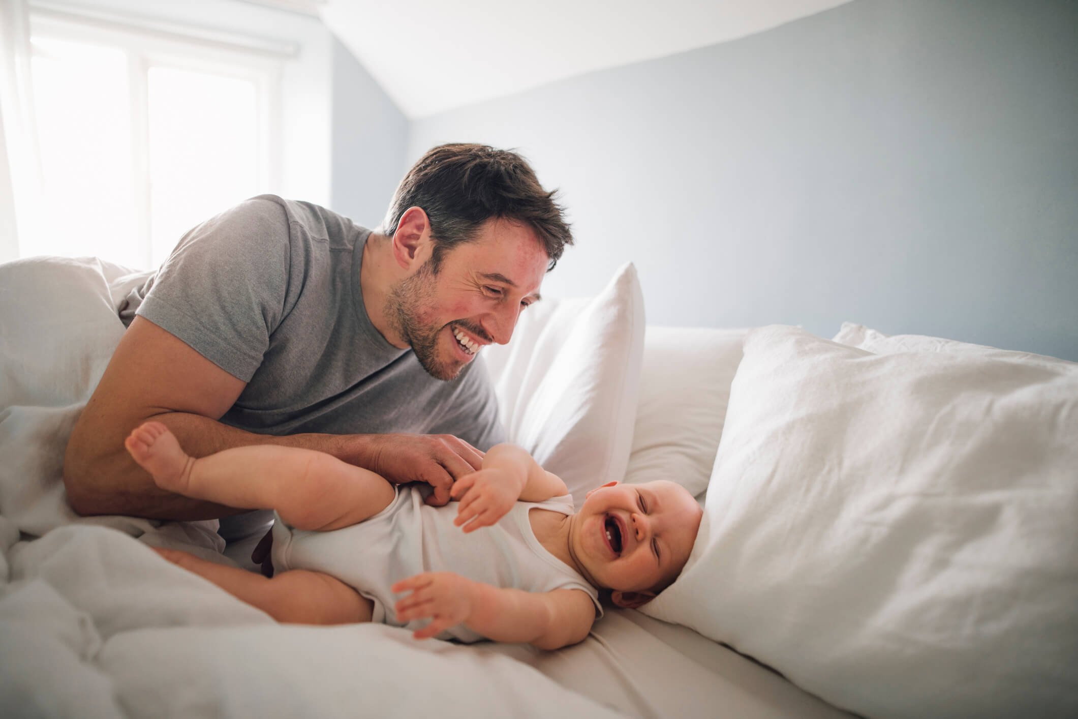 Keterlibatan Ayah Dalam Pengasuhan Membuat Bayi Lebih Dicintai dan Percaya Diri
